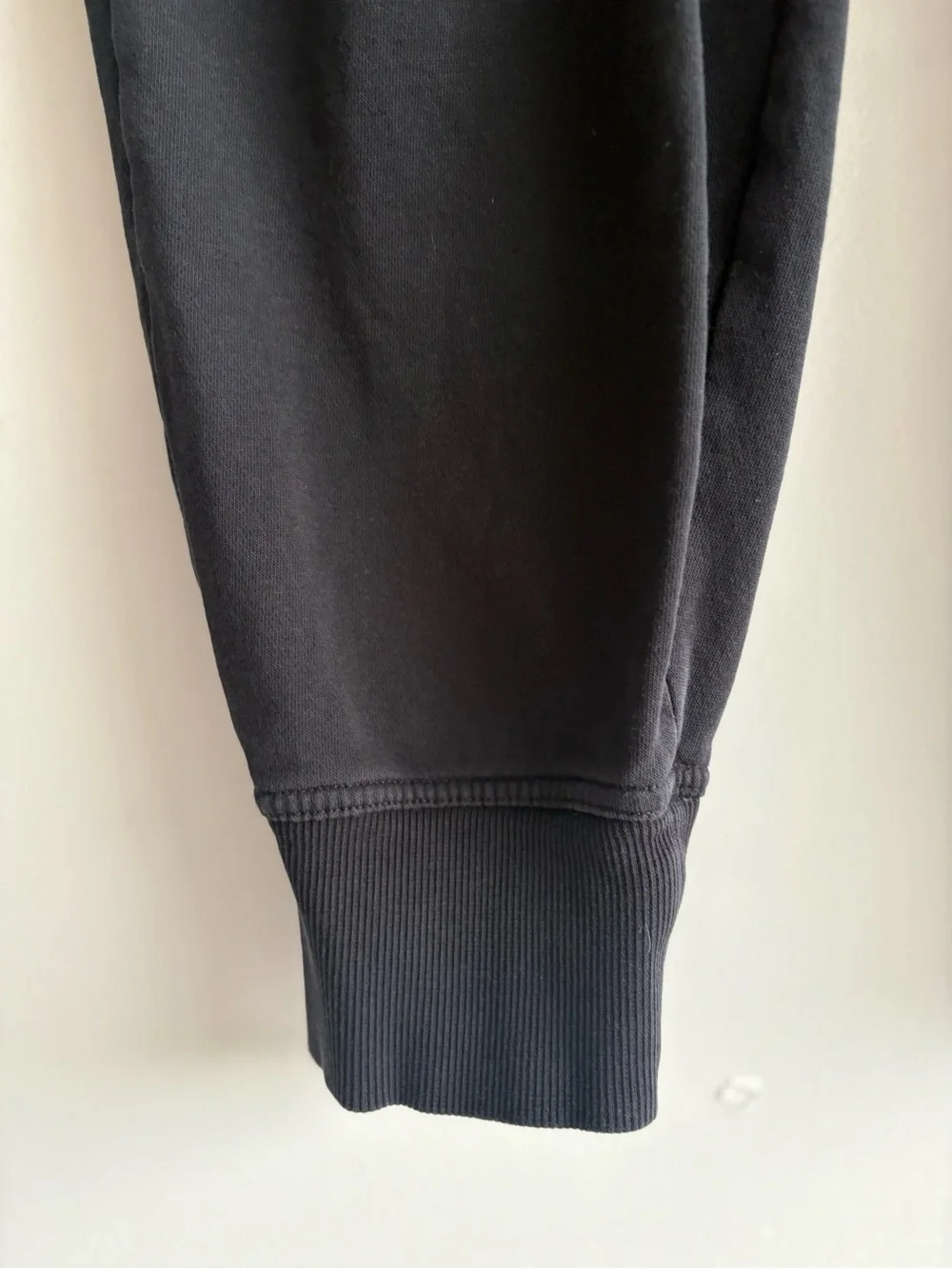 Under Armour Men’s Black Fleece Jogger Sweatpants XL Loose Fit Athletic - Picture 4 of 9